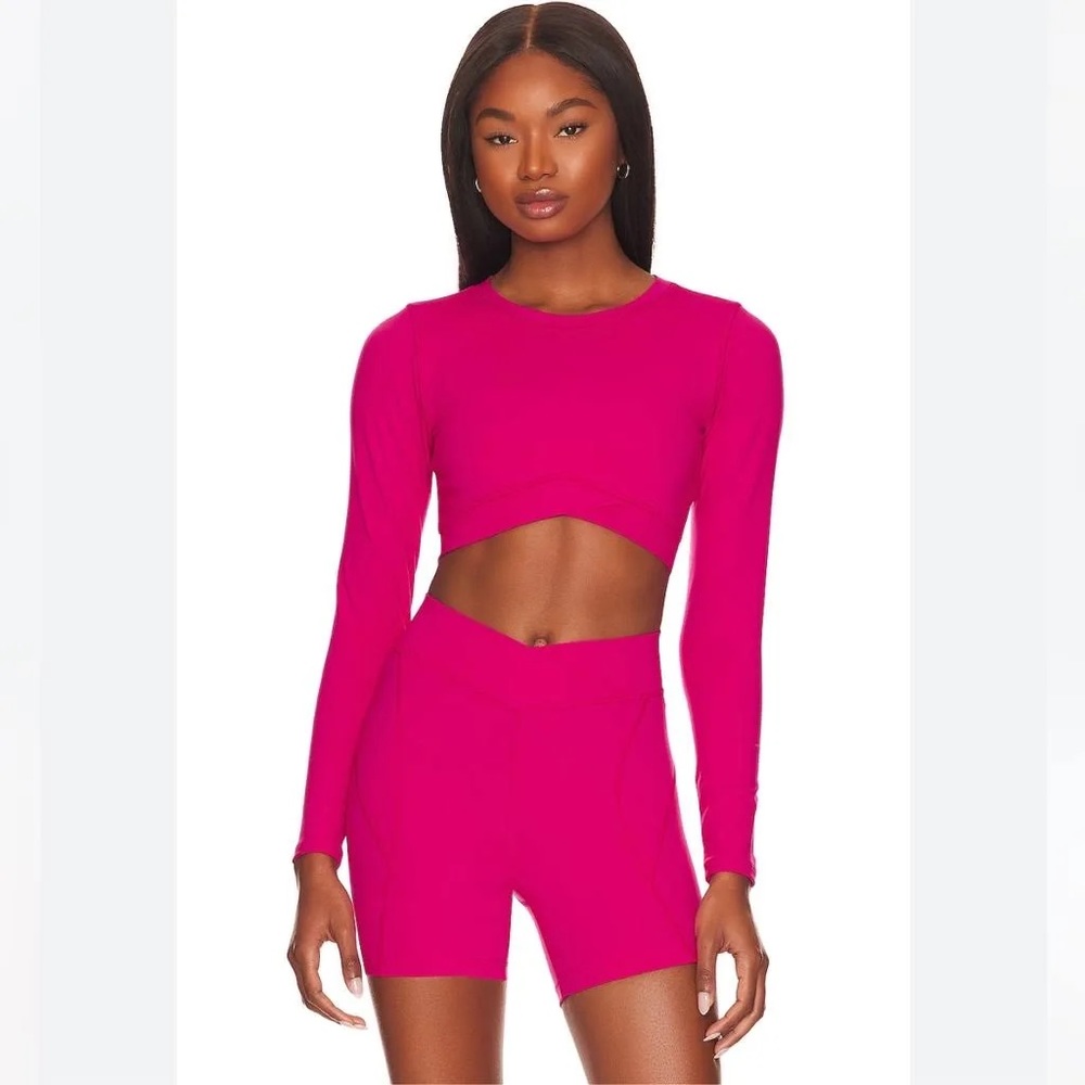 NWT LSPACE aim high top